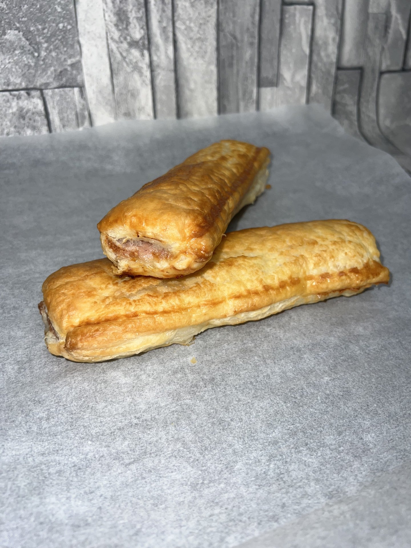 Jumbo Sausage Roll 7 (part baked)