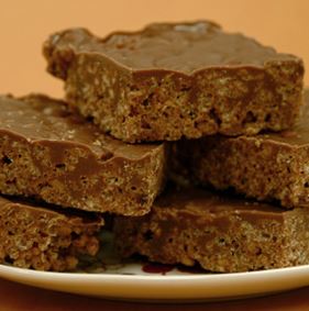 Crispy Cake Traybake (square)