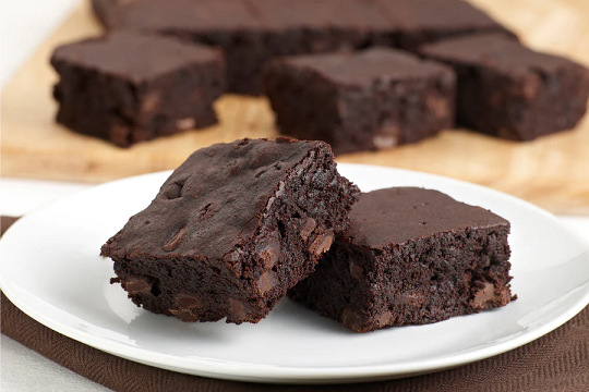 Luxury Belgian Chocolate Brownie Triangle Traybake