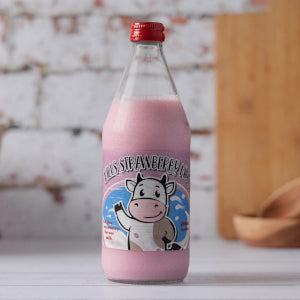 Strawberry Milkshake (glass)