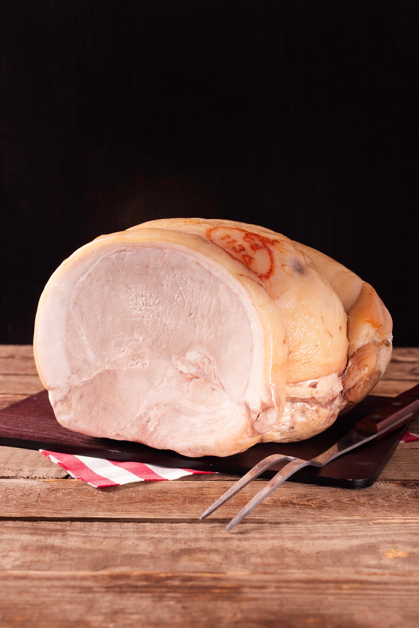 TRAD RINDLESS ROAST PORK 100%