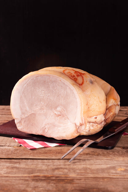 TRAD RINDLESS ROAST PORK 100%